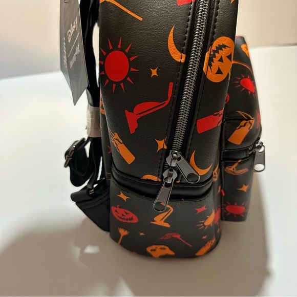 Loungefly Disney Hocus Pocus Icons AOP Mini Backpack Bag Halloween Fall NWT - Picture 3 of 7